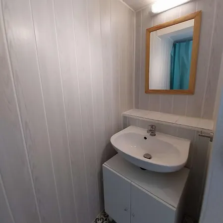 Daire Pavillon T2 Mezzanine Climatise, Piscine Et Parking *